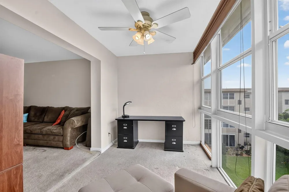 230 NE 26th Avenue #412 Boynton Beach, FL 33435