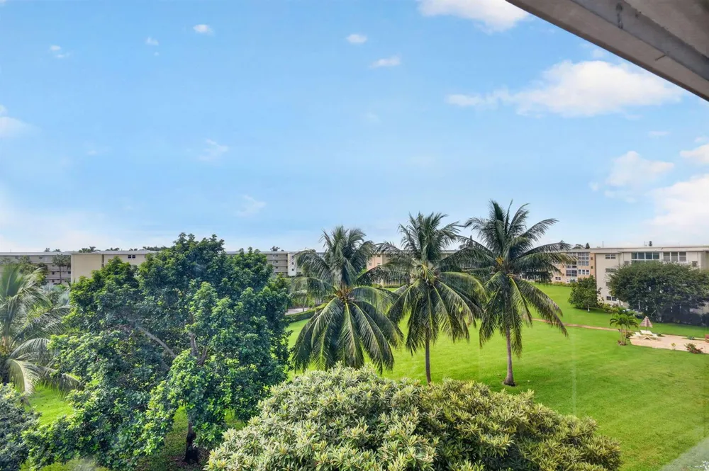 230 NE 26th Avenue #412 Boynton Beach, FL 33435