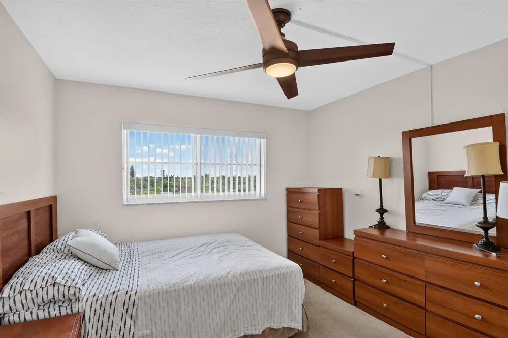 230 NE 26th Avenue #412 Boynton Beach, FL 33435