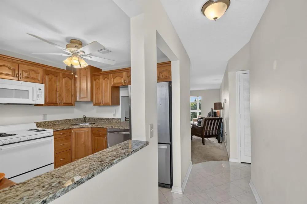 230 NE 26th Avenue #412 Boynton Beach, FL 33435