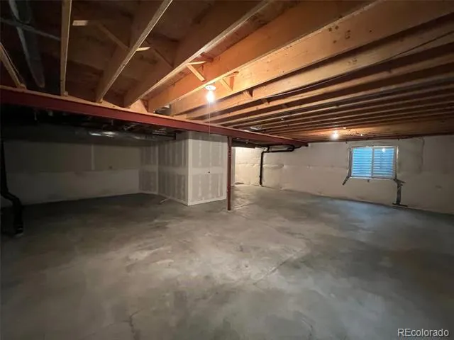 5184 S Liverpool Way Aurora, CO 80015