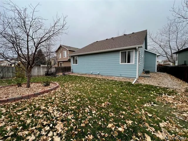 5184 S Liverpool Way Aurora, CO 80015