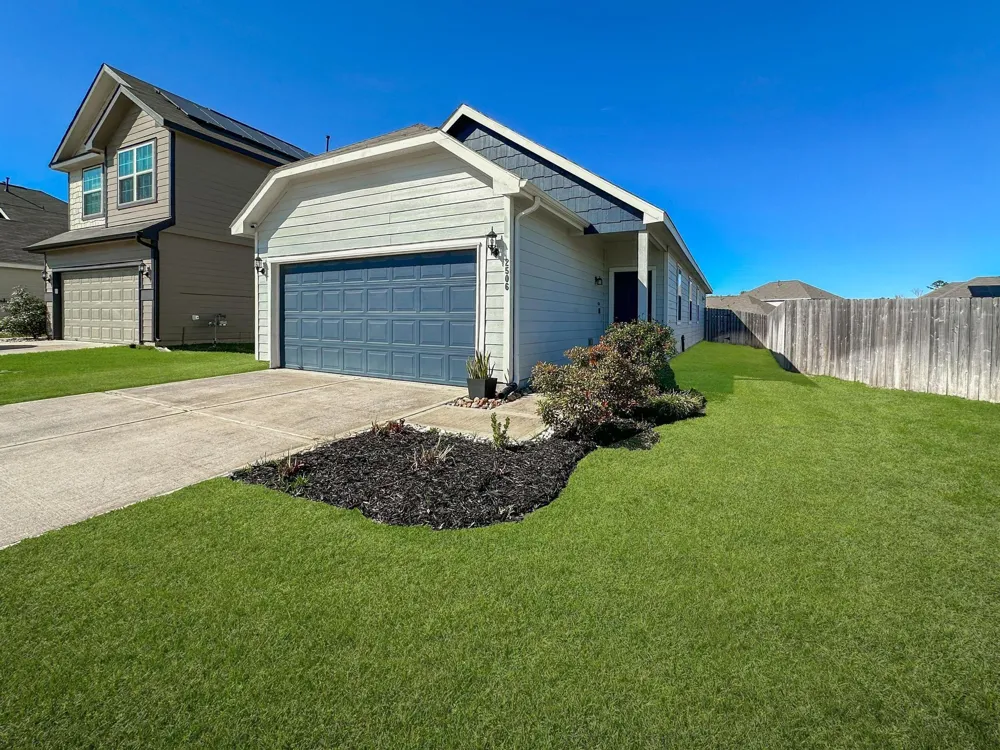 2506 Moapa Drive Conroe, TX 77384
