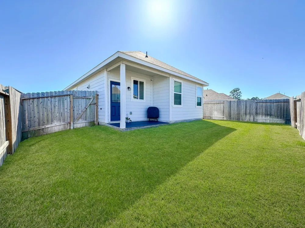 2506 Moapa Drive Conroe, TX 77384
