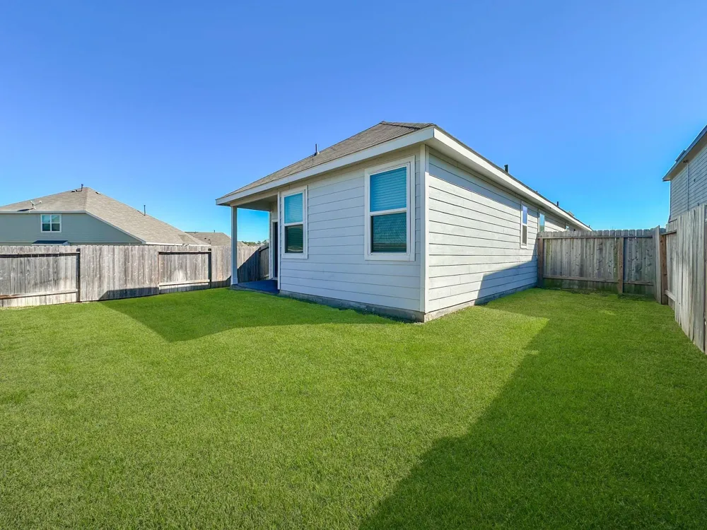 2506 Moapa Drive Conroe, TX 77384