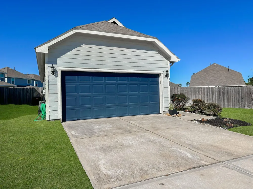 2506 Moapa Drive Conroe, TX 77384