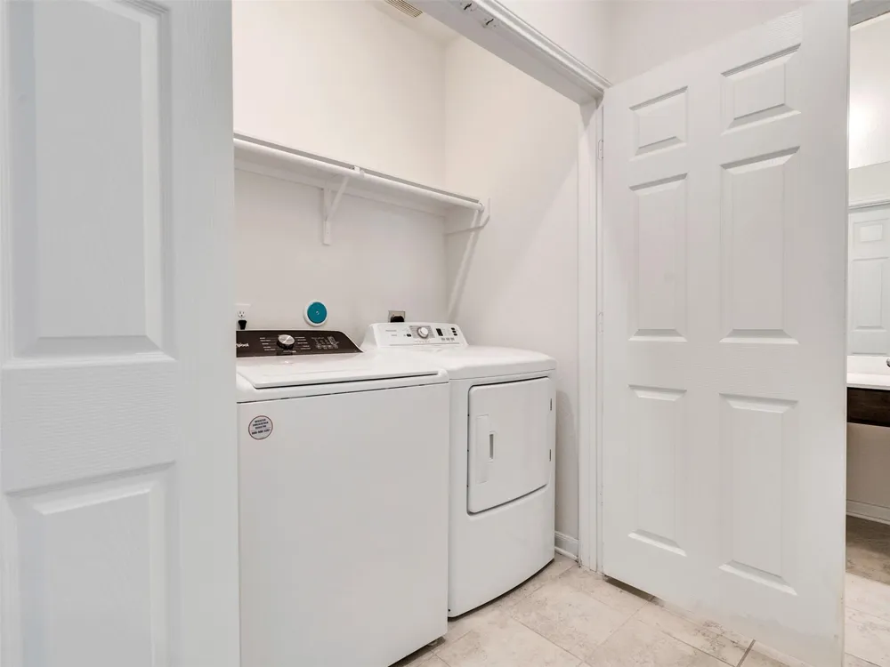 6011 Whitewing Road Rosenberg, TX 77469