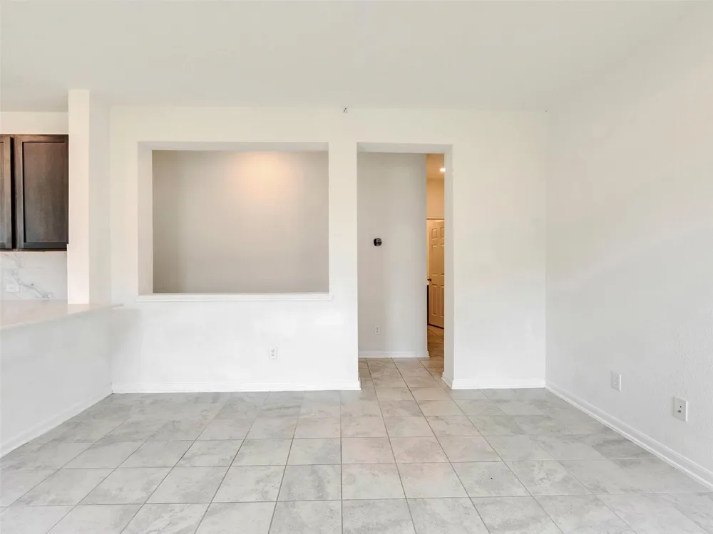 6011 Whitewing Road Rosenberg, TX 77469