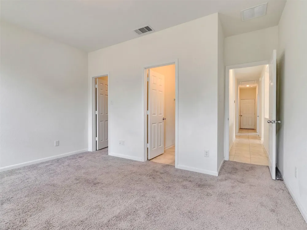 6011 Whitewing Road Rosenberg, TX 77469