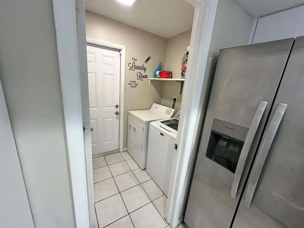 6528 COUNTRY WOOD WAY Delray Beach, FL 33484