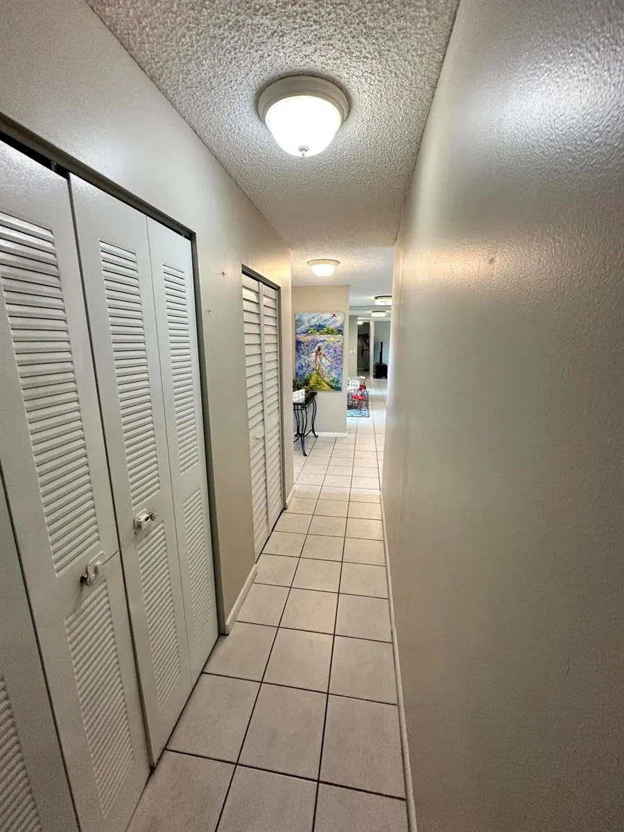 6528 COUNTRY WOOD WAY Delray Beach, FL 33484