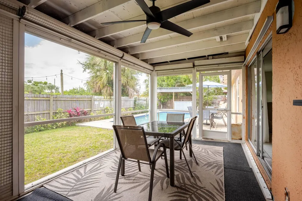 6528 COUNTRY WOOD WAY Delray Beach, FL 33484