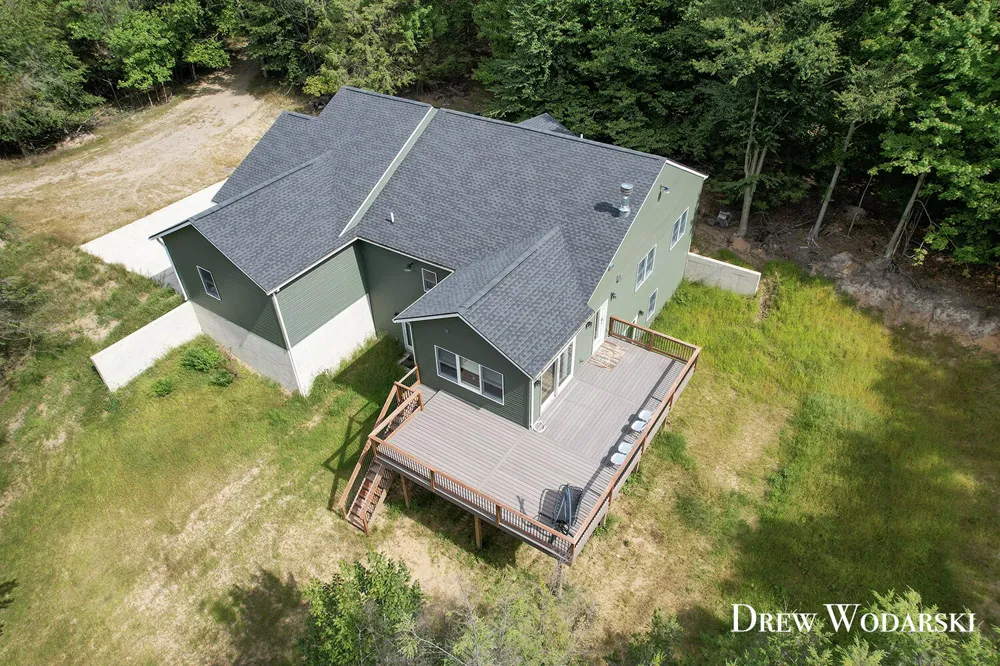 10 Morton Trail White River Township, MI 49437