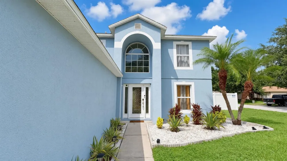 913 TURNSTONE LANE Winter Haven, FL 33880