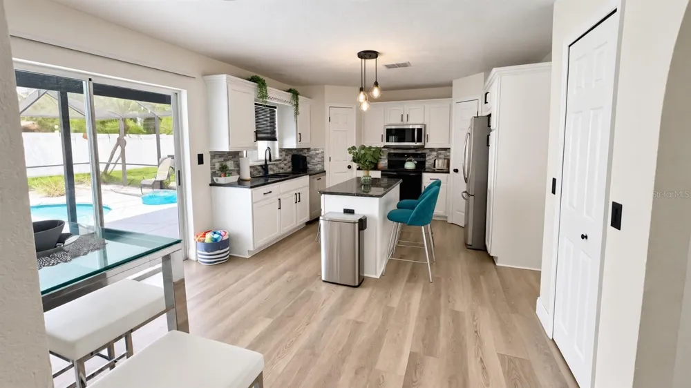 913 TURNSTONE LANE Winter Haven, FL 33880