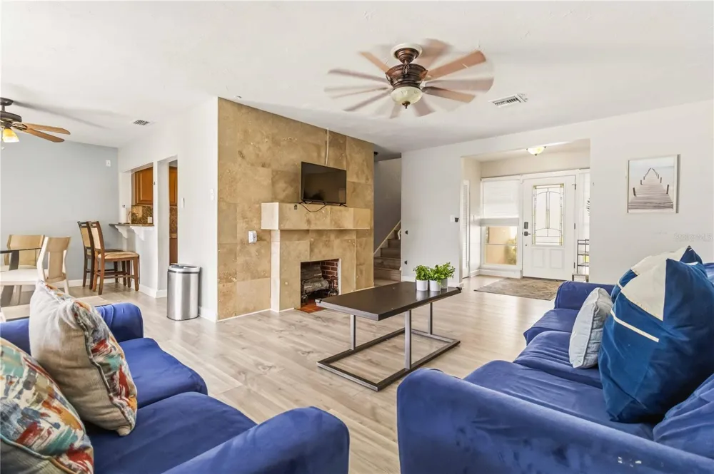 582 REVILO BOULEVARD Daytona Beach, FL 32118
