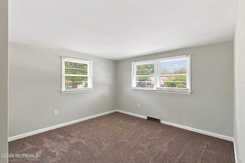 113 Kelly Avenue West Creek, NJ 08092
