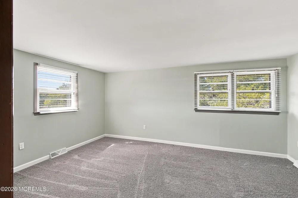 113 Kelly Avenue West Creek, NJ 08092