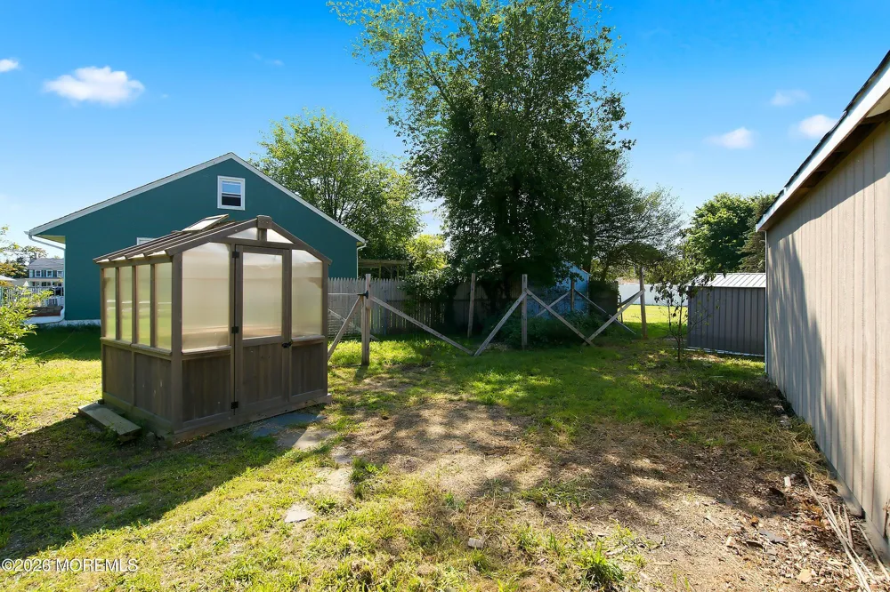 113 Kelly Avenue West Creek, NJ 08092