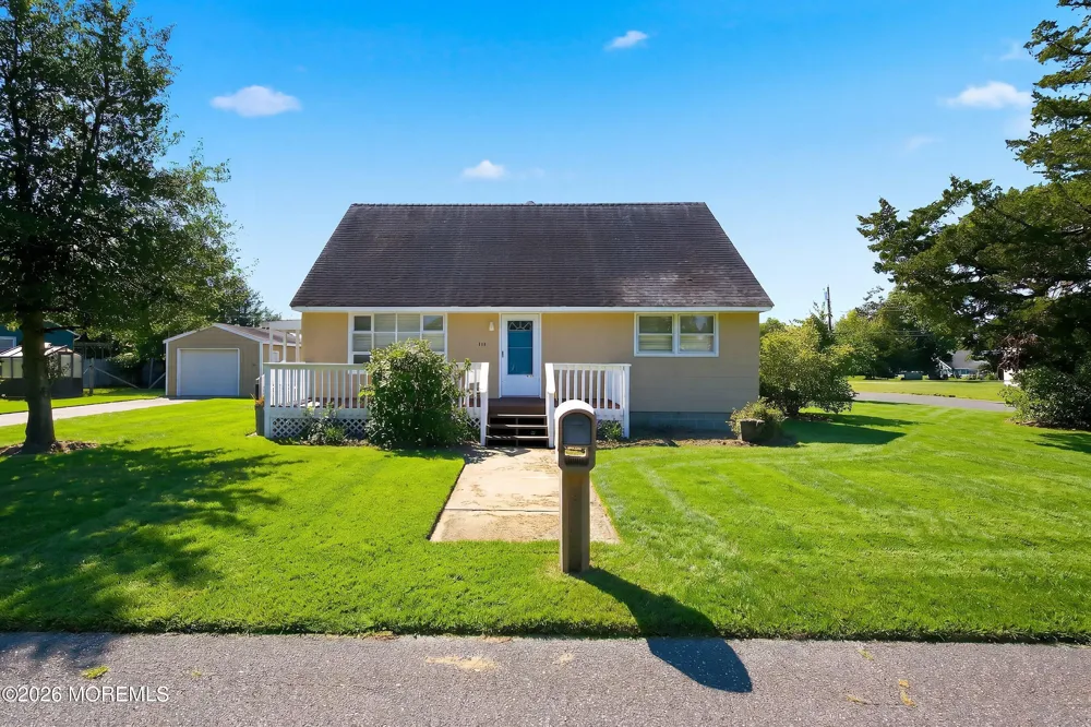 113 Kelly Avenue West Creek, NJ 08092