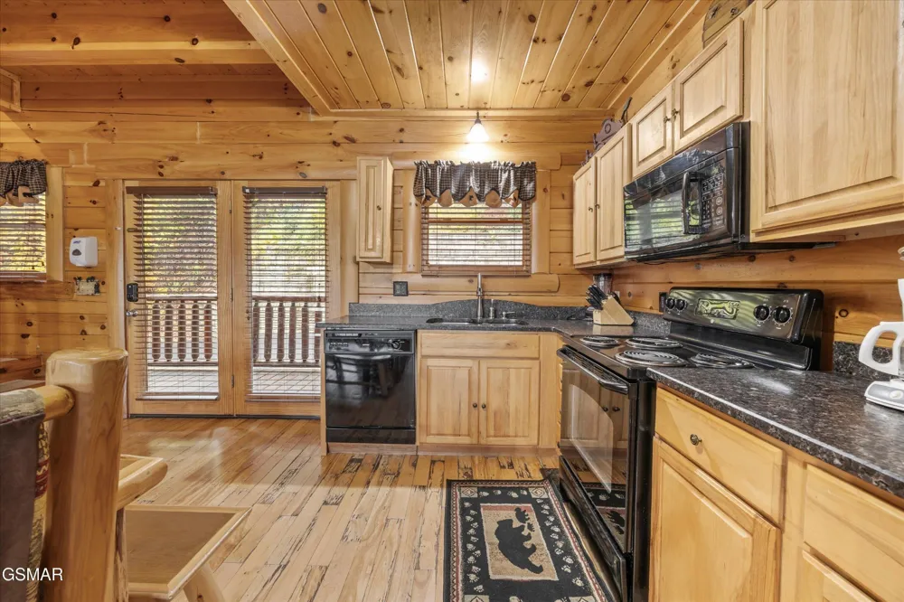 1723 High Rock Way Sevierville, TN 37862