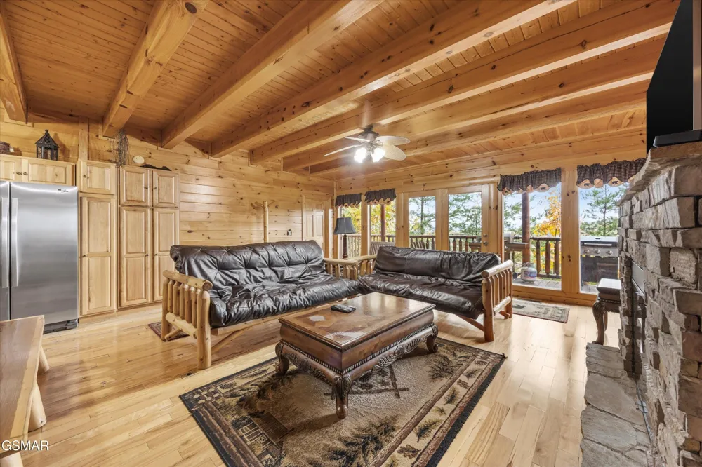1723 High Rock Way Sevierville, TN 37862