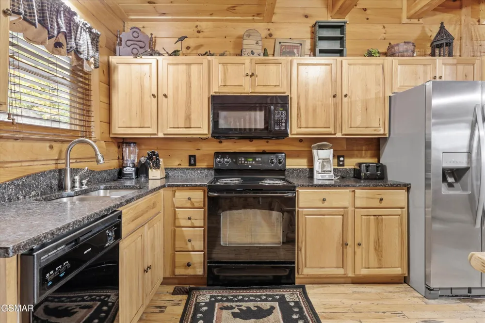 1723 High Rock Way Sevierville, TN 37862
