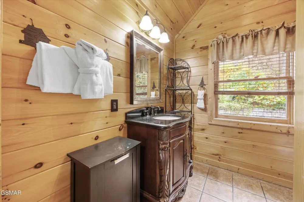 1723 High Rock Way Sevierville, TN 37862