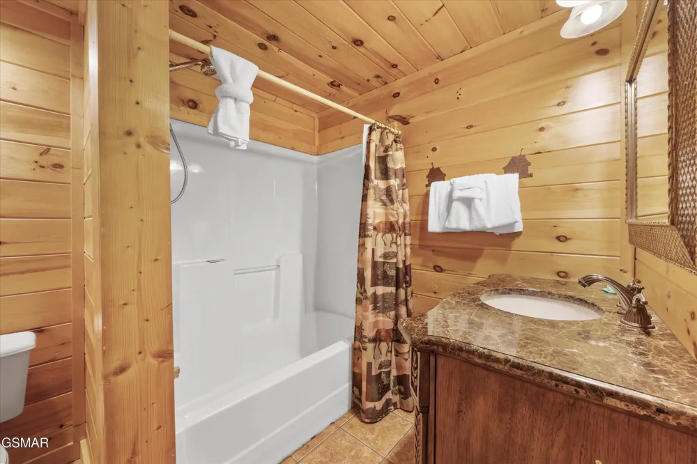 1723 High Rock Way Sevierville, TN 37862