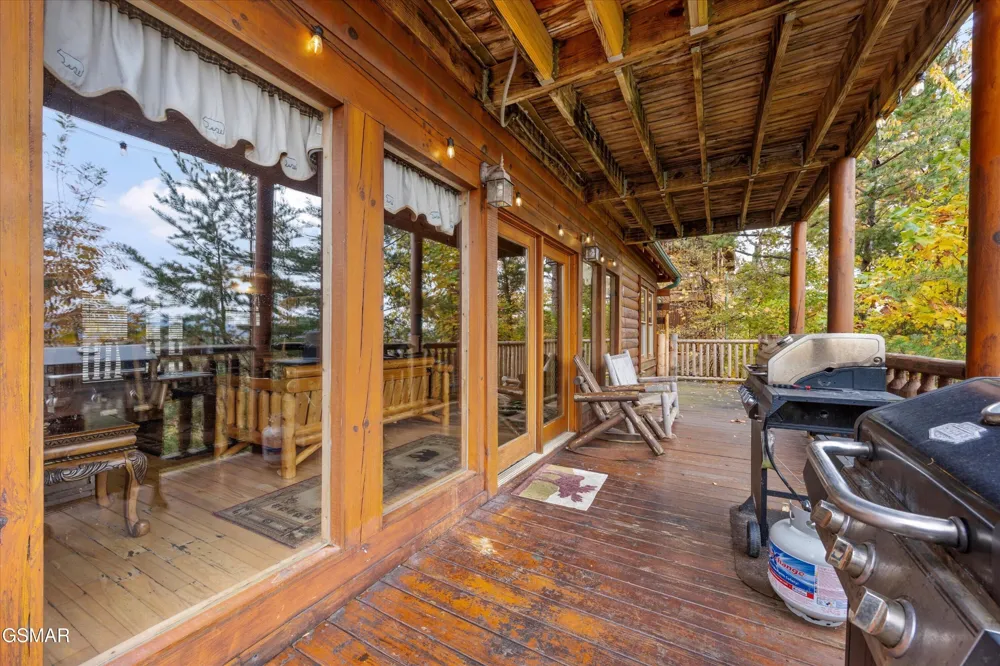 1723 High Rock Way Sevierville, TN 37862