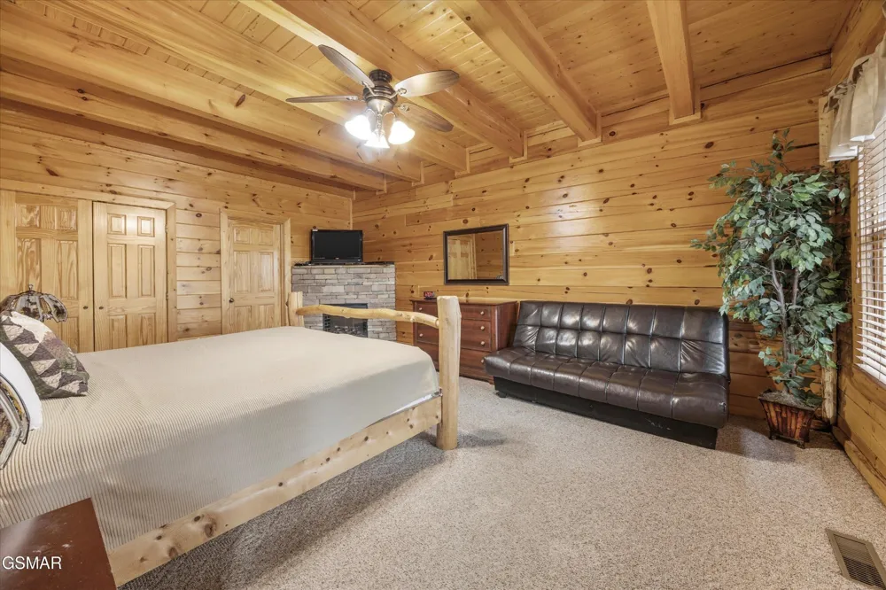 1723 High Rock Way Sevierville, TN 37862