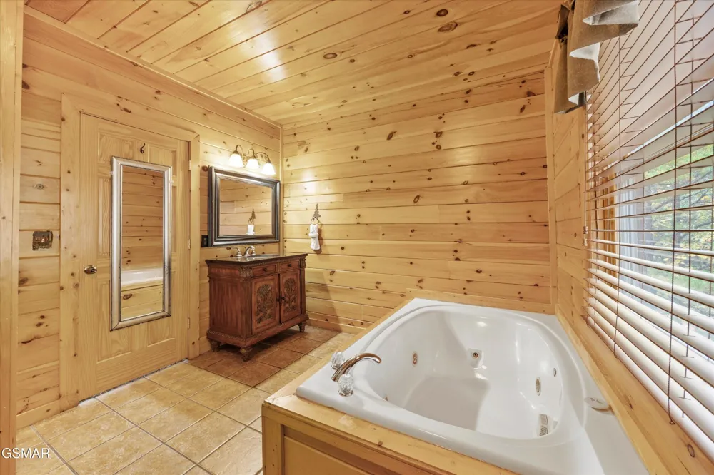 1723 High Rock Way Sevierville, TN 37862