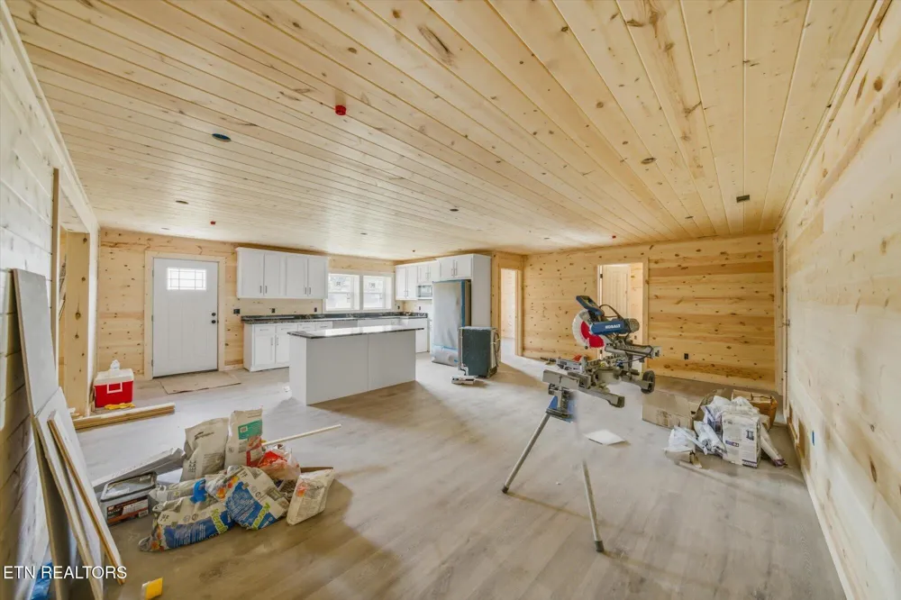 212 Caton Rd Sevierville, TN 37862