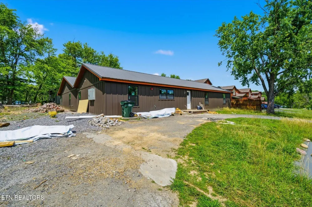212 Caton Rd Sevierville, TN 37862