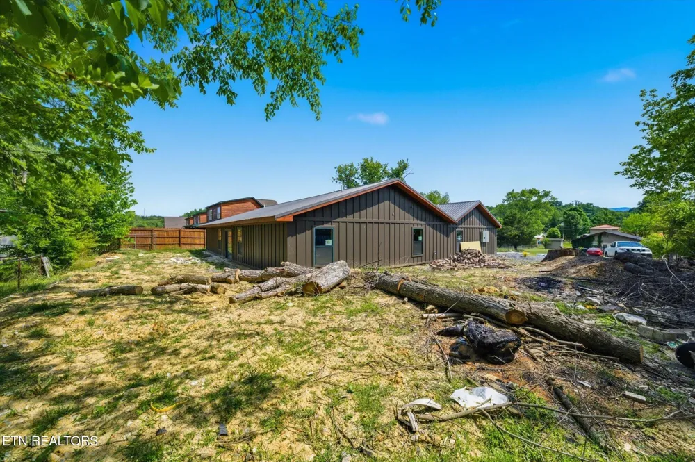 212 Caton Rd Sevierville, TN 37862