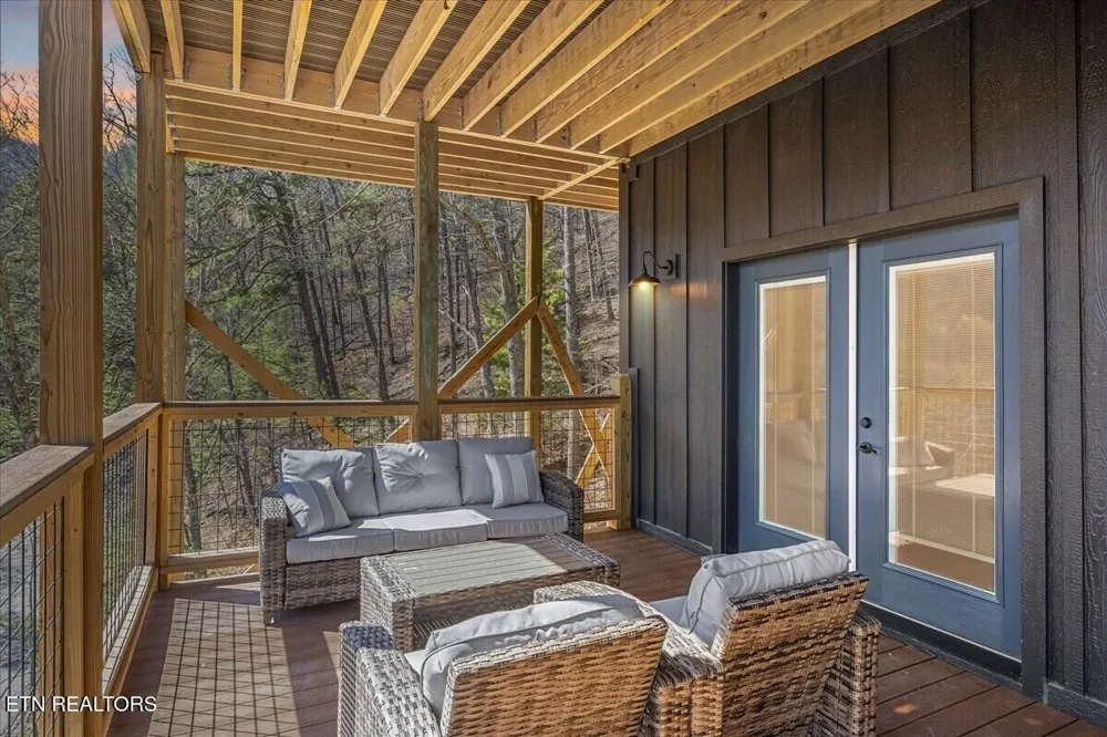 2759 Overholt Tr Sevierville, TN 37862