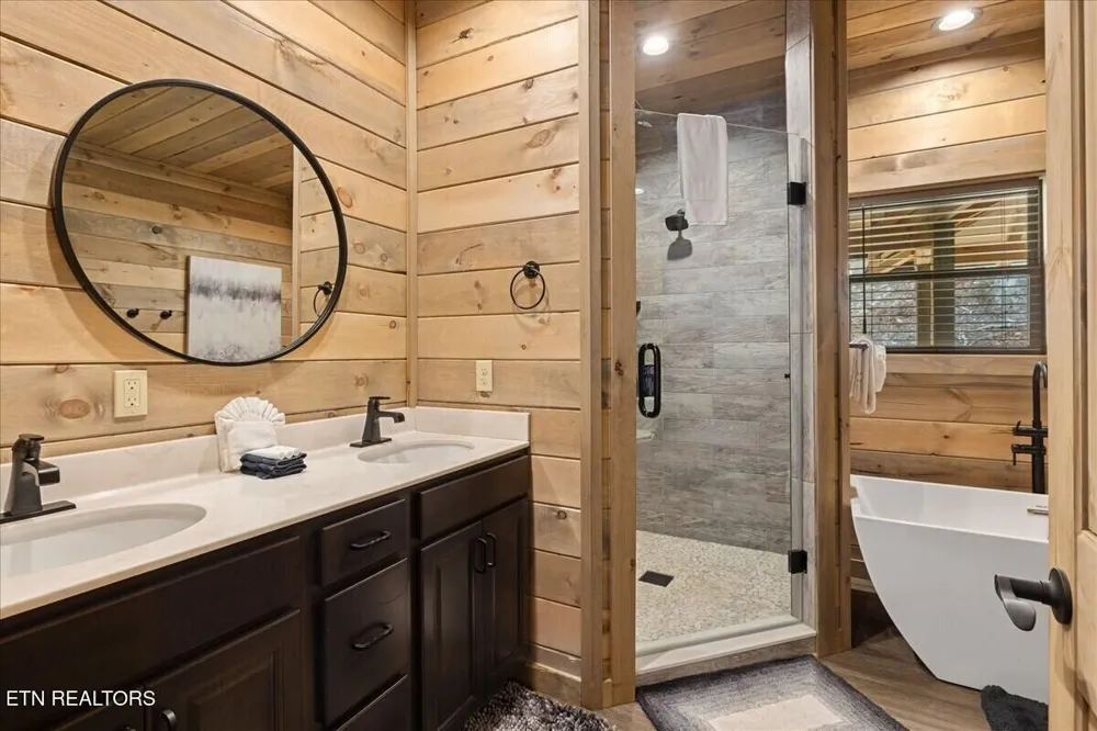 2759 Overholt Tr Sevierville, TN 37862