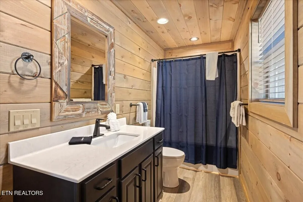 2759 Overholt Tr Sevierville, TN 37862