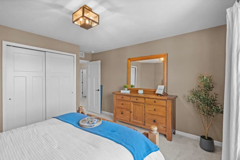 2442 Lacy Lane Victoria, MN 55386