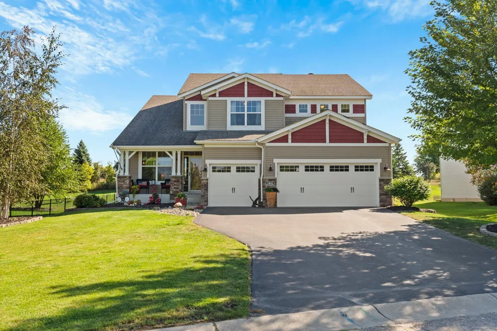 2442 Lacy Lane Victoria, MN 55386