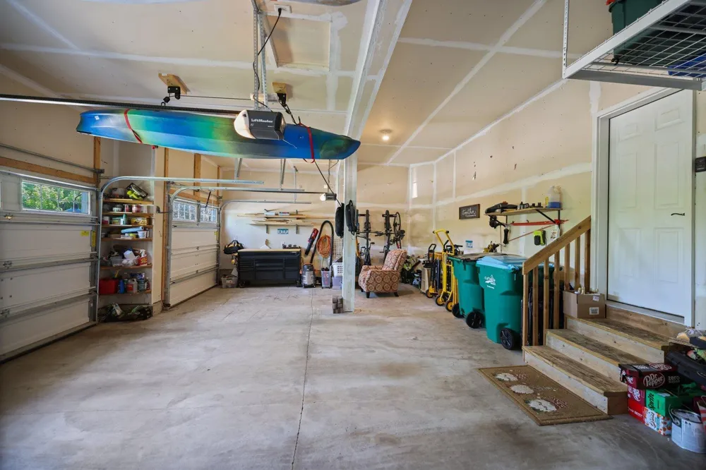 2442 Lacy Lane Victoria, MN 55386