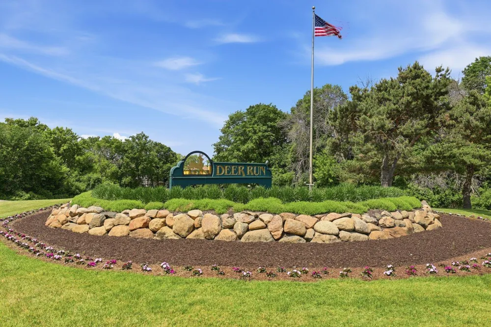 2442 Lacy Lane Victoria, MN 55386