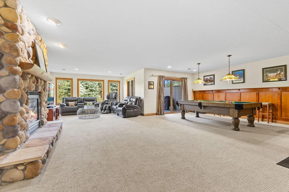 11366 Hillcrest Drive Champlin, MN 55316