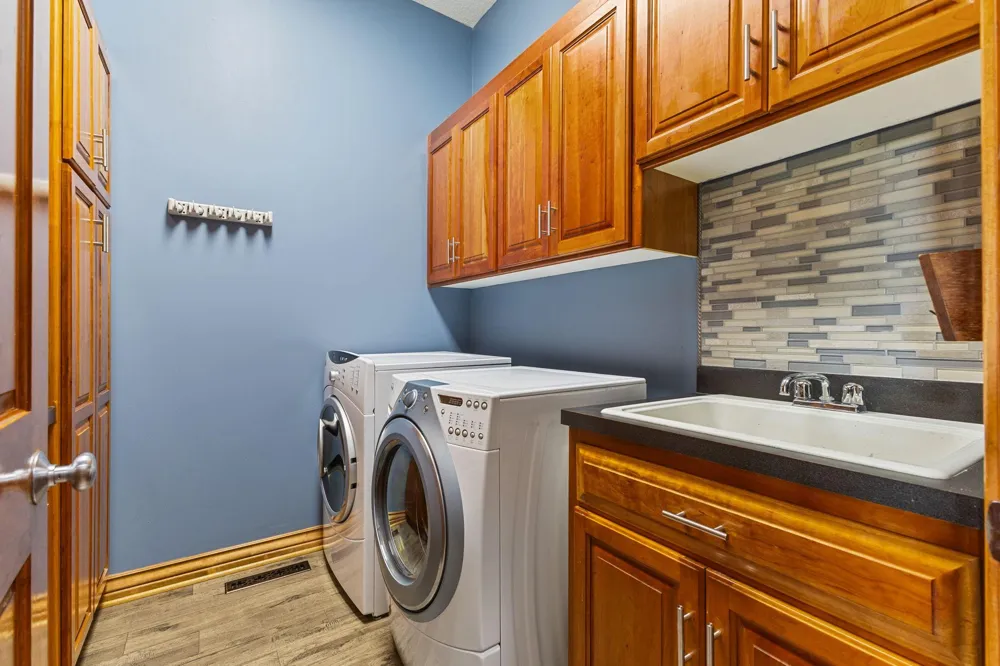 11366 Hillcrest Drive Champlin, MN 55316