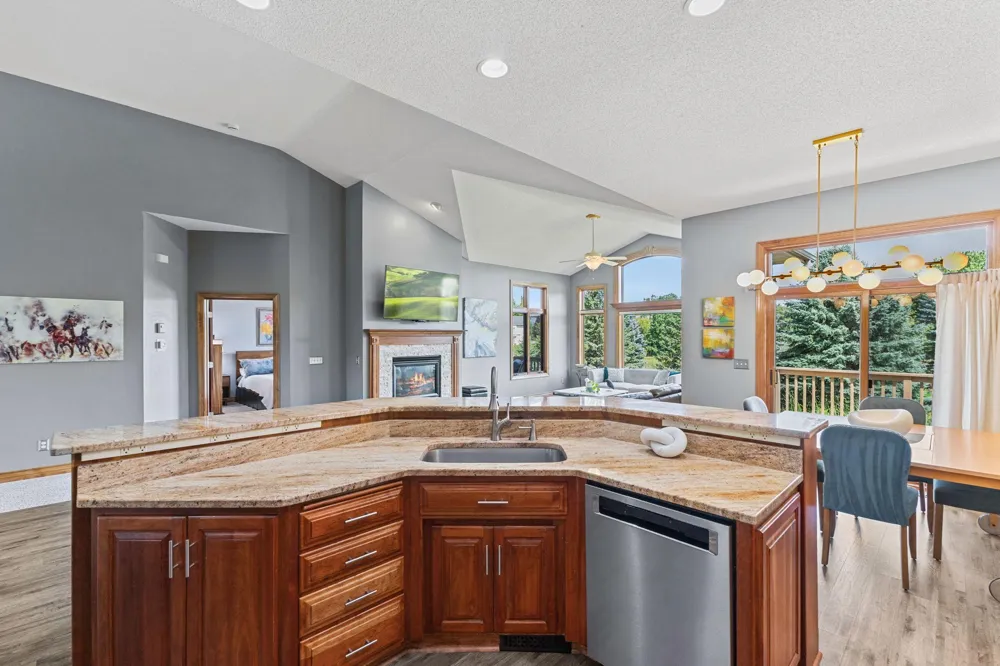 11366 Hillcrest Drive Champlin, MN 55316