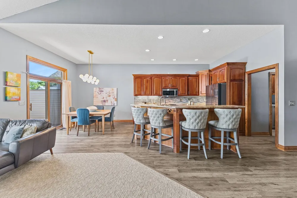 11366 Hillcrest Drive Champlin, MN 55316