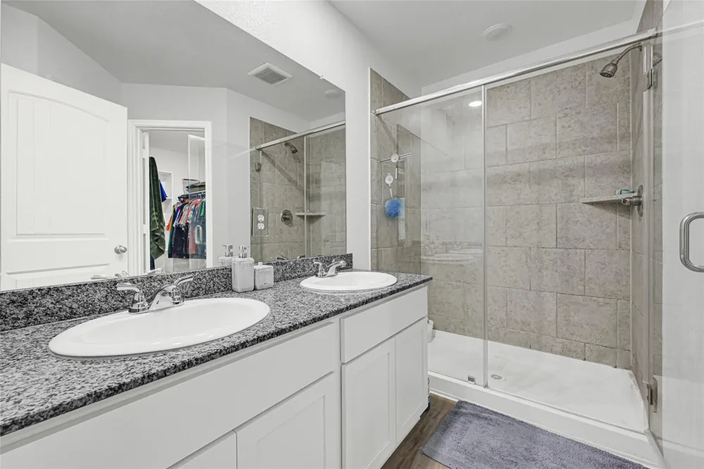 5325 Basquiat Drive Houston, TX 77048