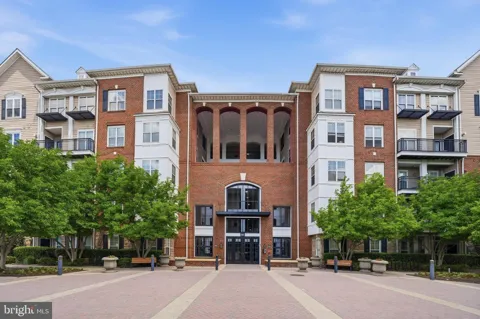 501 HUNGERFORD DRIVE #265