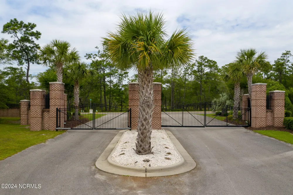 2252 Dolphin Shores Drive SW #Unit 1 Supply, NC 28462