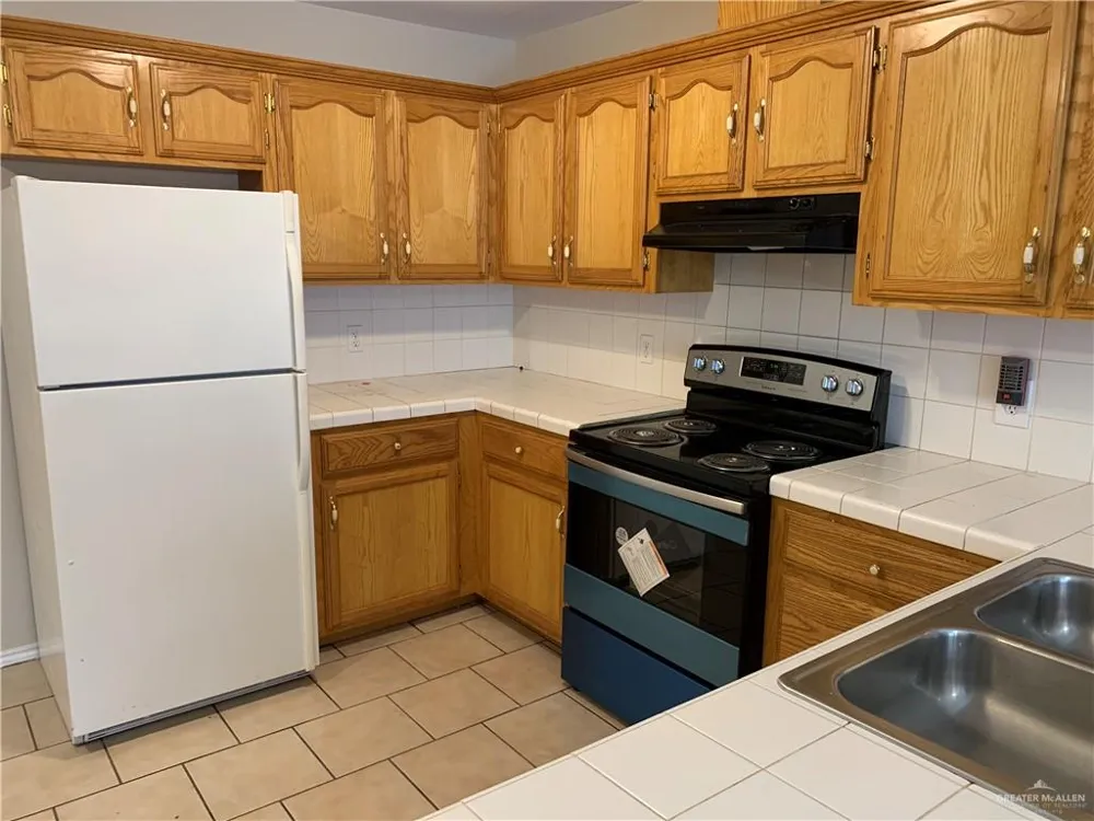 304 E 19th Street Weslaco, TX 78596